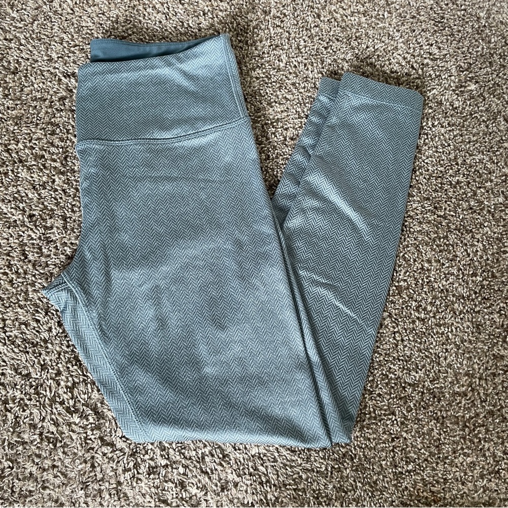 Mondetta | Performance + Luxury Ladies’ Leggings | Med